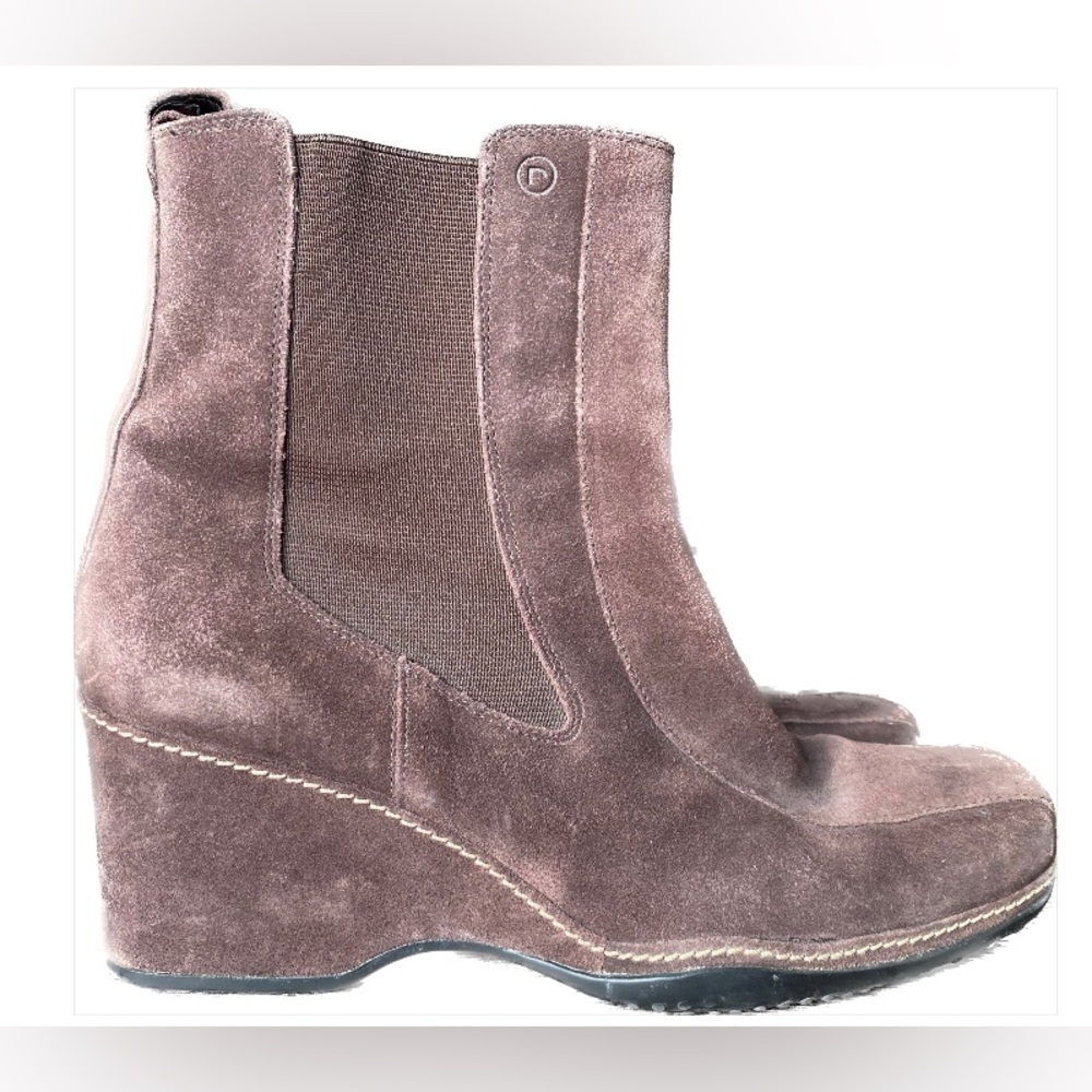 Rockport brown suede/leather wedge, square toe, water proof ankle boot